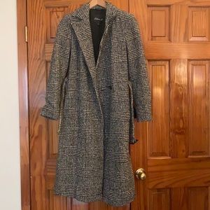 Arden B. Wool b&w houndstooth trench coat with belt XS